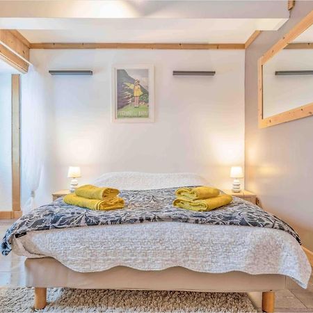 Chambre Independante Avec Salle De Bain Independante Au Rdc D Un Chalet A 25 Kms Chamonix 생제르베레뱅 외부 사진