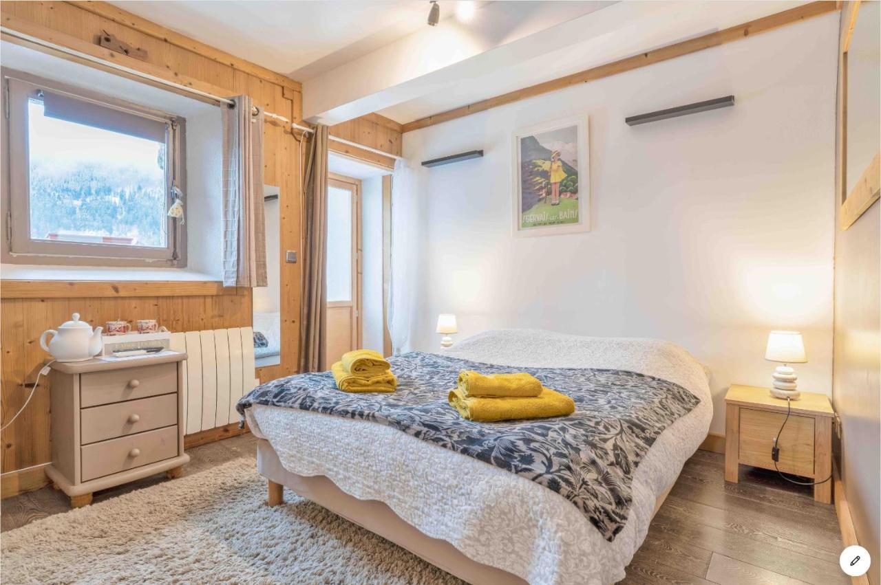 Chambre Independante Avec Salle De Bain Independante Au Rdc D Un Chalet A 25 Kms Chamonix 생제르베레뱅 외부 사진