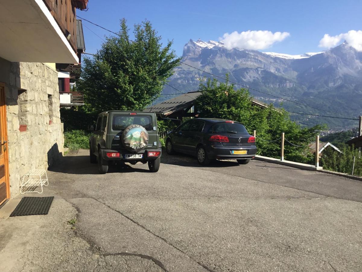 Chambre Independante Avec Salle De Bain Independante Au Rdc D Un Chalet A 25 Kms Chamonix 생제르베레뱅 외부 사진